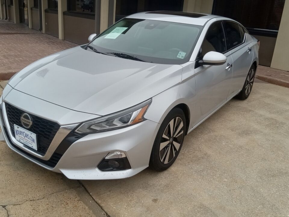 2019 Nissan Altima  - Koury Cars