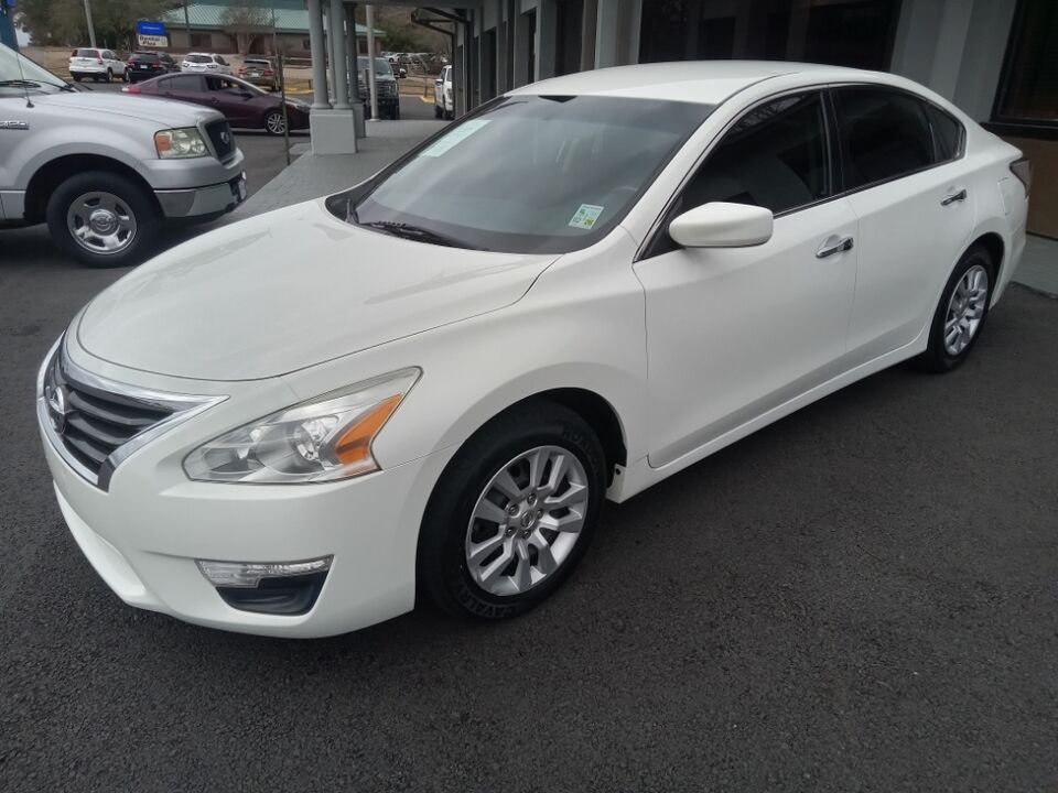 2015 Nissan Altima  - Koury Cars