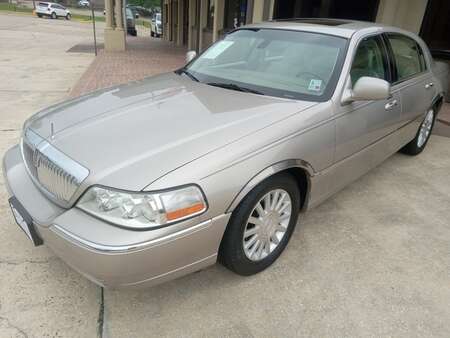 2003 Lincoln Town Car Signature for Sale  - A612959  - Koury Cars