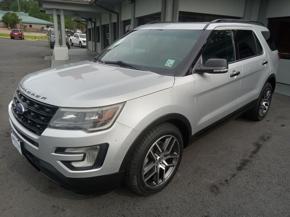 2017 Ford Explorer  - Koury Cars