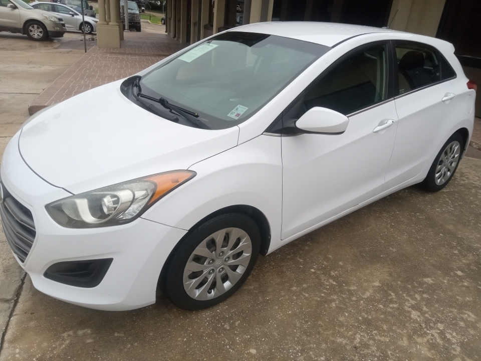 2016 Hyundai Elantra GT  - 265790R  - Koury Cars