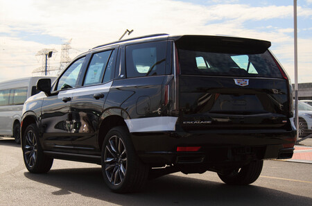 2023 Cadillac Escalade  - Dresden Motors