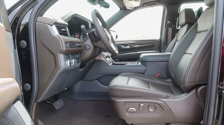 2023 GMC Yukon Denali 4WD  - Dresden Motors