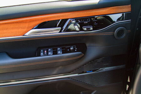 2022 Jeep Grand Wagoneer  - Dresden Motors