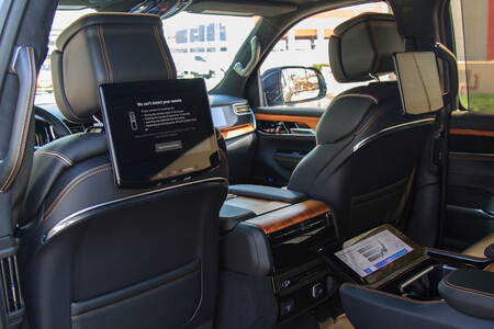 2022 Jeep Grand Wagoneer  - Dresden Motors