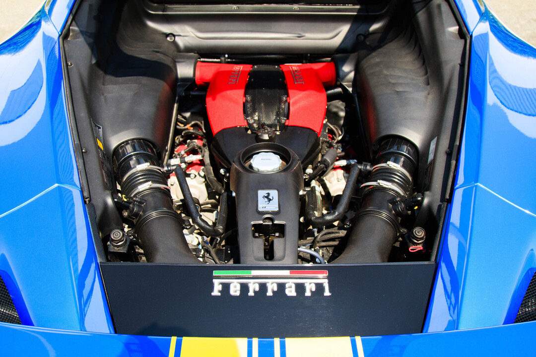 2021 Ferrari F8  - Dresden Motors
