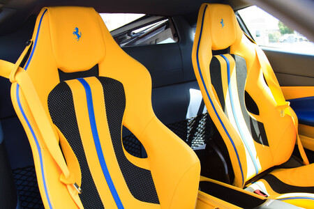 2021 Ferrari F8  - Dresden Motors