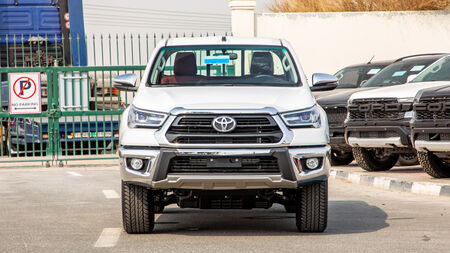 2024 Toyota Hilux  - Dresden Motors