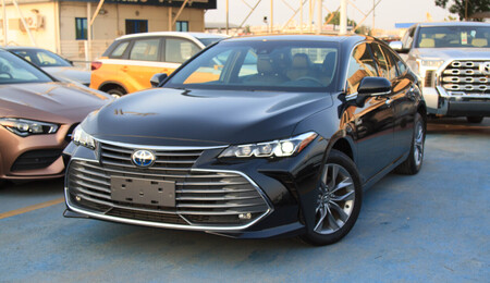 2021 Toyota Avalon  - Dresden Motors