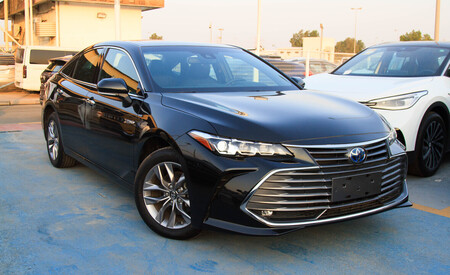2021 Toyota Avalon  - Dresden Motors