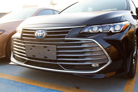 2021 Toyota Avalon  - Dresden Motors