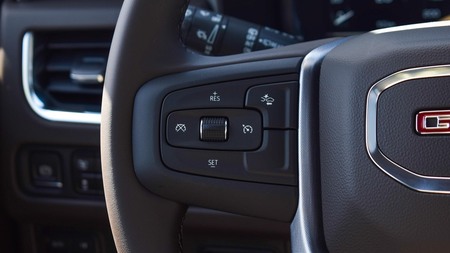 2023 GMC Yukon  - Dresden Motors