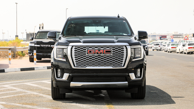 2024 GMC Yukon Denali 4WD +TV 8 SEATS  - RR213565  - Dresden Motors