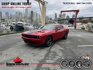 2017 Dodge Challenger SXT 