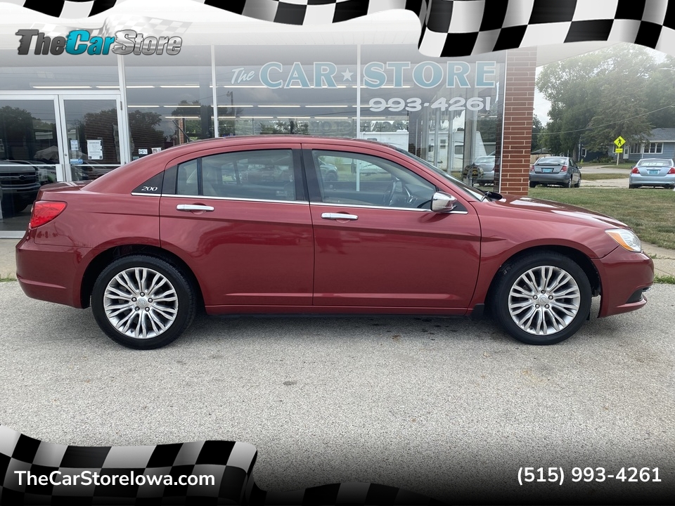2013 Chrysler 200 Limited  - s100  - The Car Store