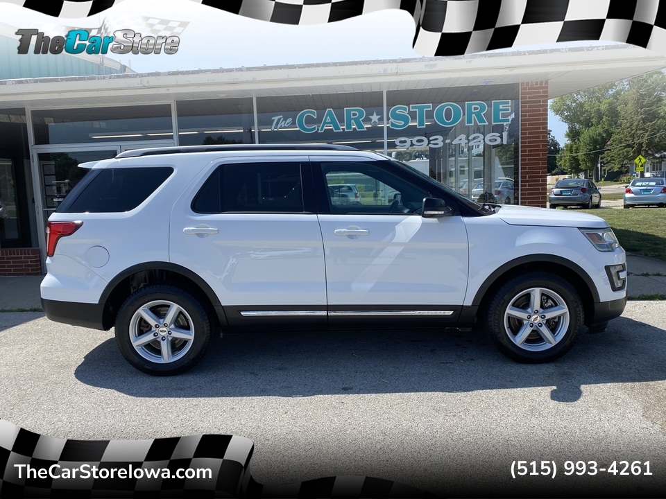 2016 Ford Explorer XLT  - S132  - The Car Store