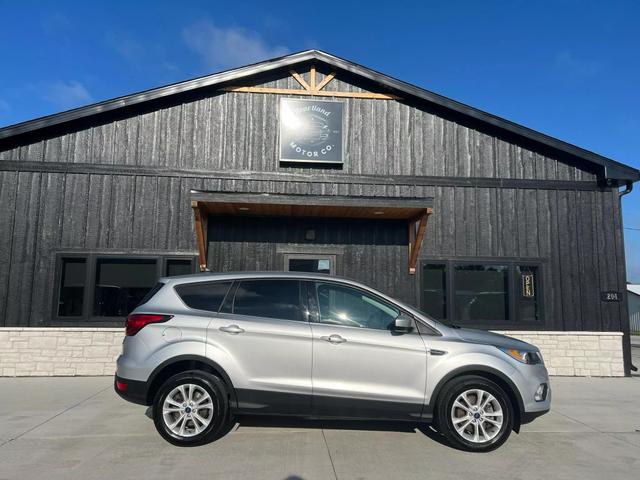 2019 Ford Escape SE Sport Utility 4D 4WD  - KUB54677  - Heartland Motor Company