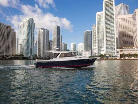 2022 Cutwater Boats C-30 Sedan Northwest Edition  for Sale  - E12345  - Plus One Powersports