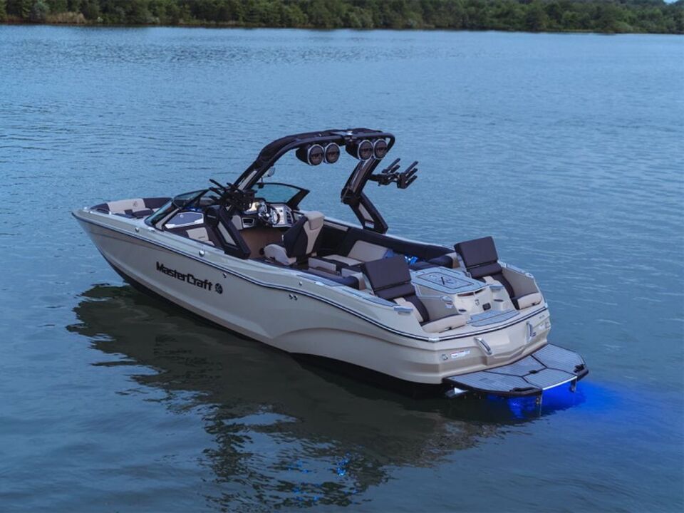 2023 MasterCraft X24  - Plus One Powersports