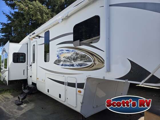 2014 Keystone Montana 