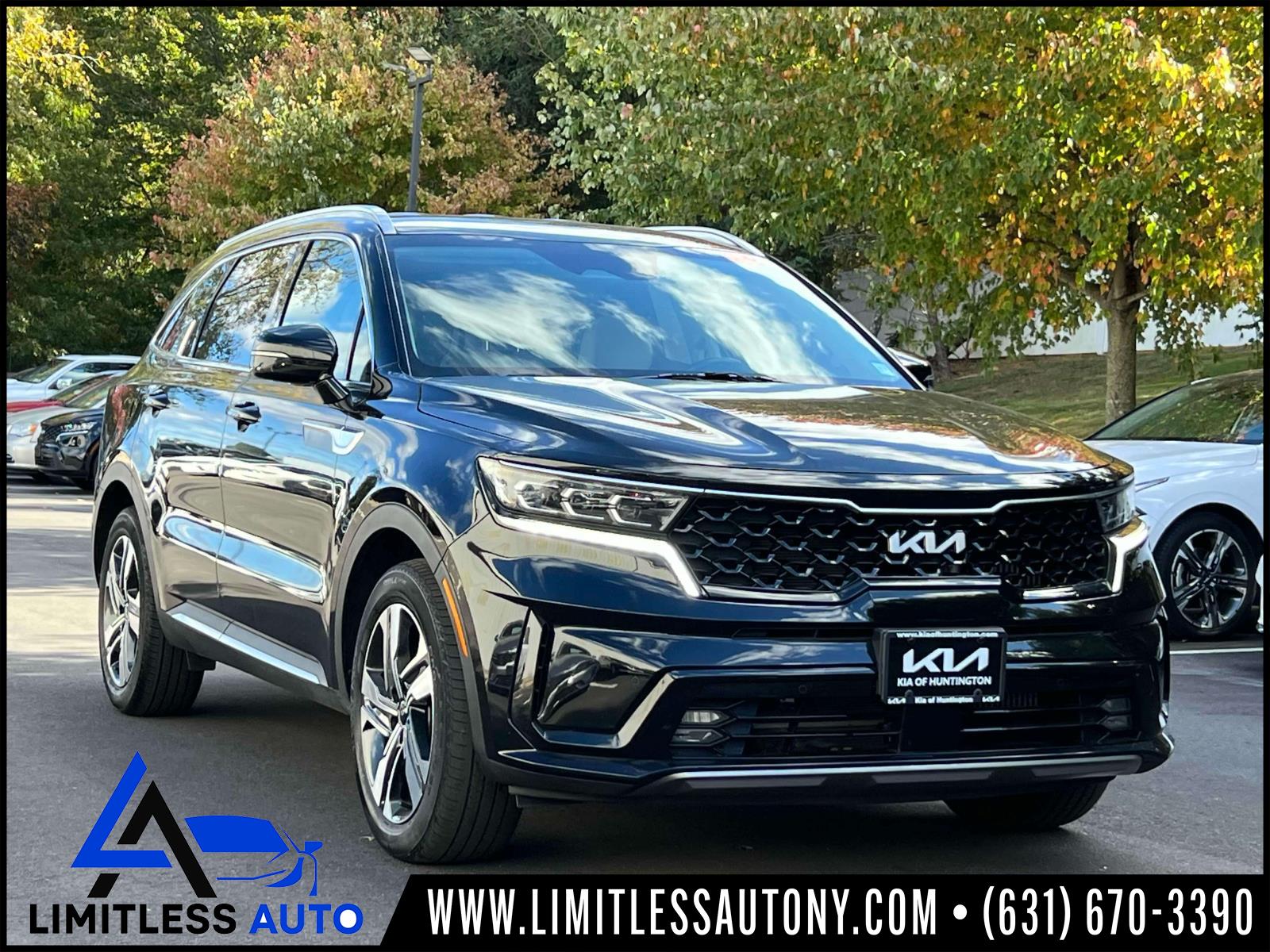 2022 Kia Sorento Plug-In Hybrid SX  - KU5242T  - Limitless Autos