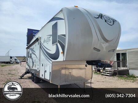 2017 Arctic Fox 29-5T  - Black Hills RV Sales and Service