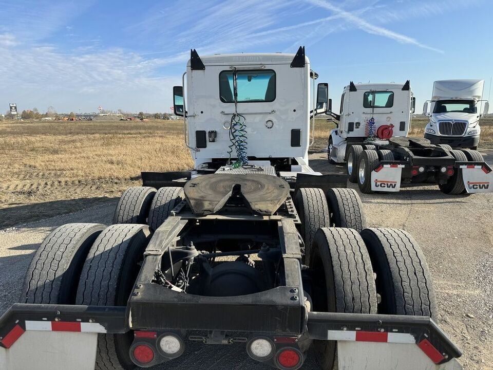 2022 Peterbilt 579  - Correct Truck & Trailer, Inc
