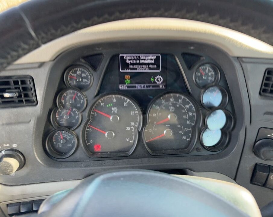 2022 Peterbilt 579  - Correct Truck & Trailer, Inc