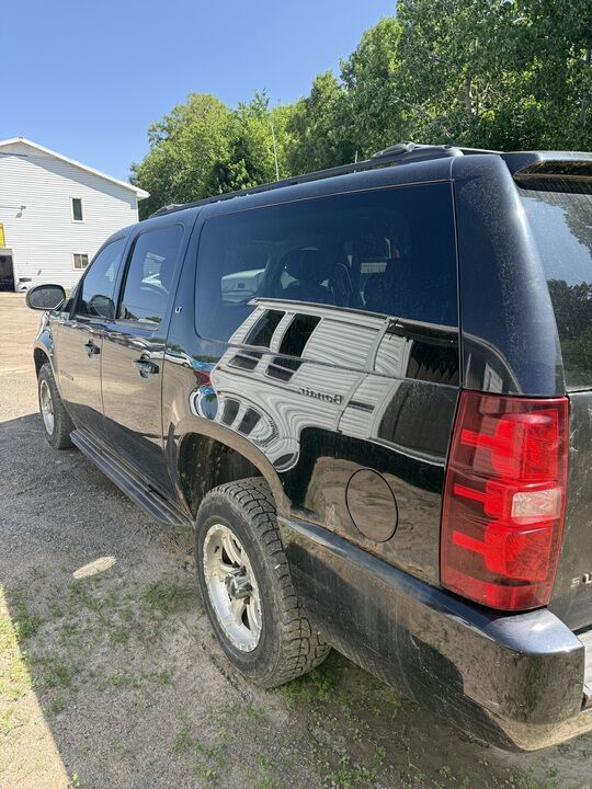 2010 Chevrolet Suburban  - Car Nova Auto Sales